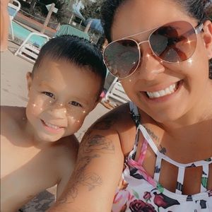 Meet your Posher, Christa